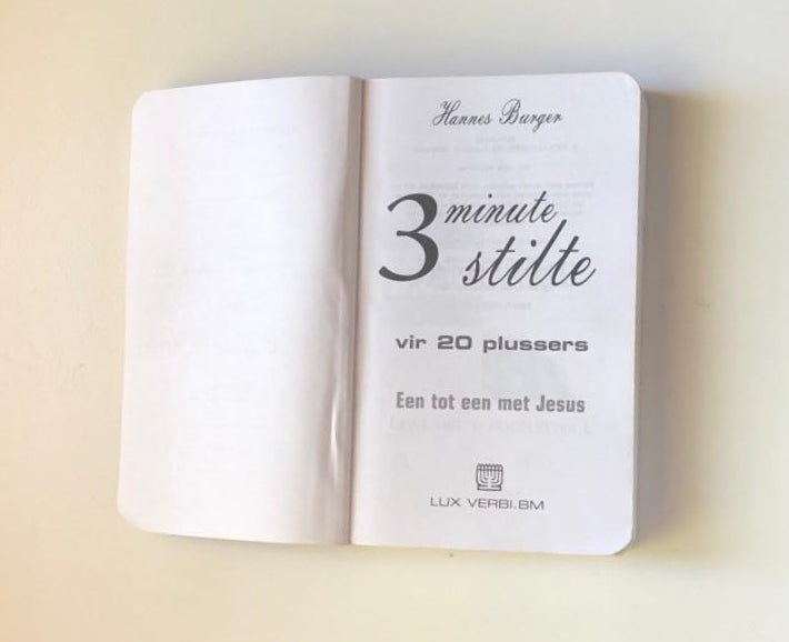 3 minute stilte vir 20-plussers - Hannes Burger