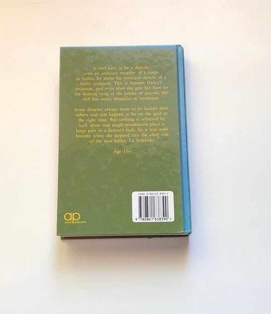 Dancer's luck - Lorna Hill