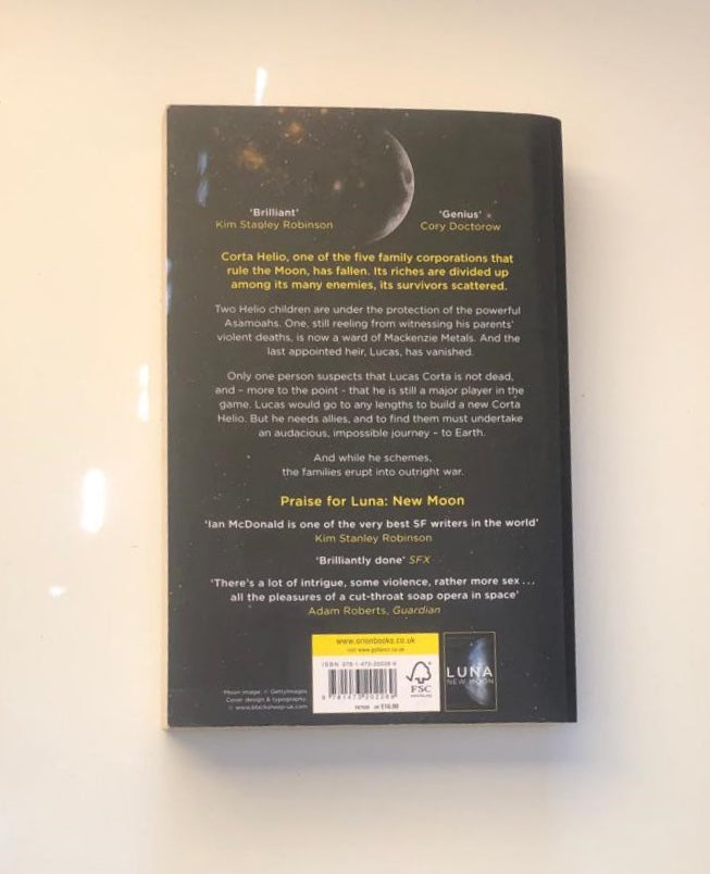 Luna: Wolf moon - Ian McDonald