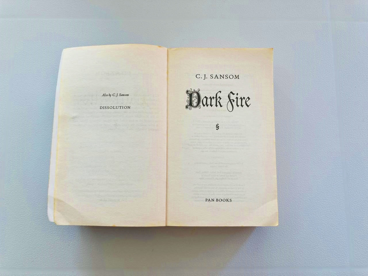 Dark fire - C.J. Sansom