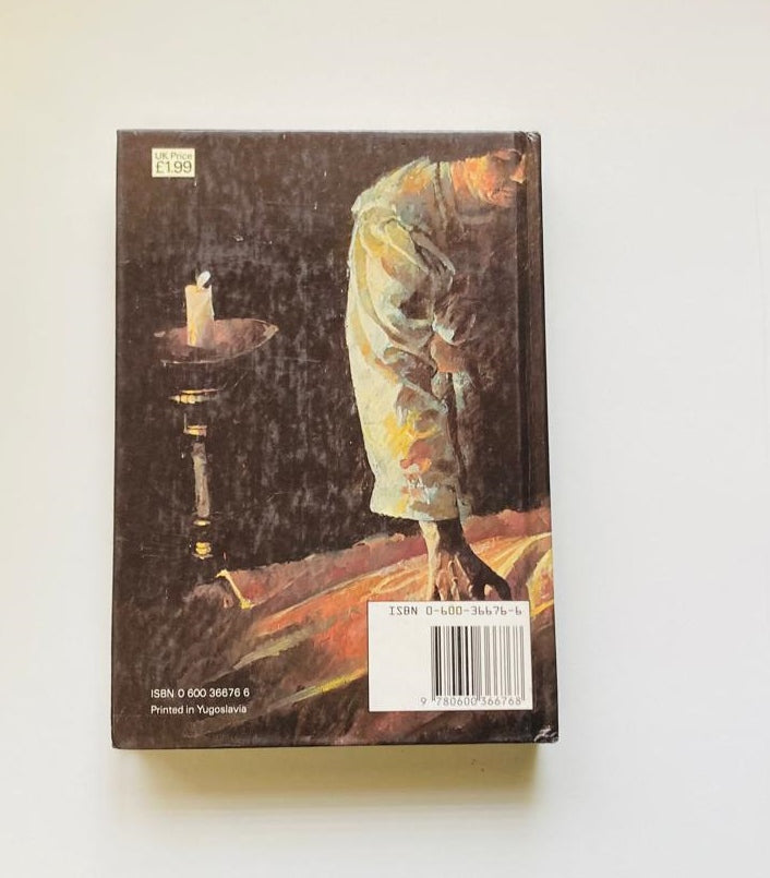 Haunting stories of ghosts and ghouls - Geoffrey Palmer and Noel Lloyd