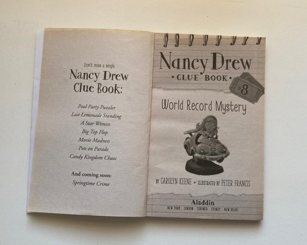 Nancy Drew Clue Book #8: World record mystery - Carolyn Keene