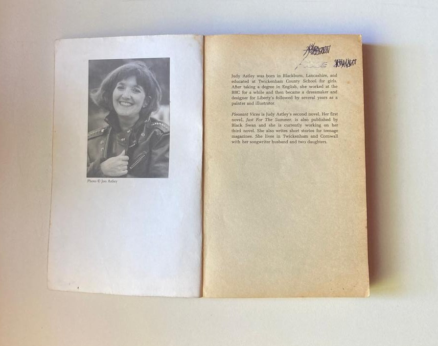 Pleasant vices - Judy Astley