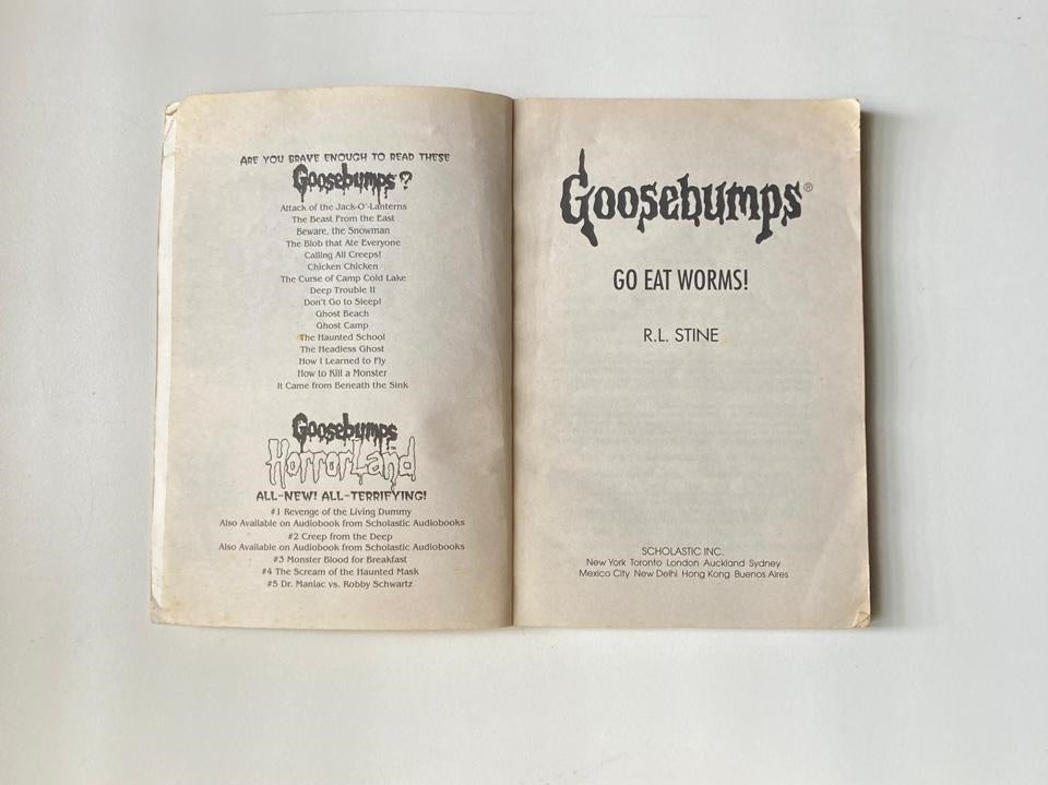 Go eat worms! - R.L. Stine (Goosebumps #21)