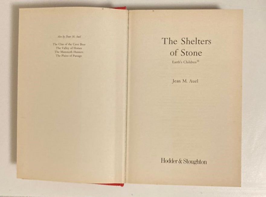 The shelter of stone - Jean M. Auel (Earth's Children #5)