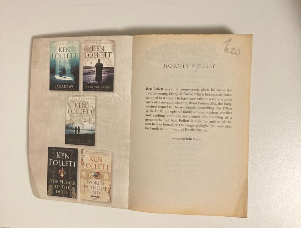 Hornet flight - Ken Follett
