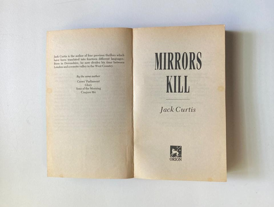 Mirrors kill - Jack Curtis