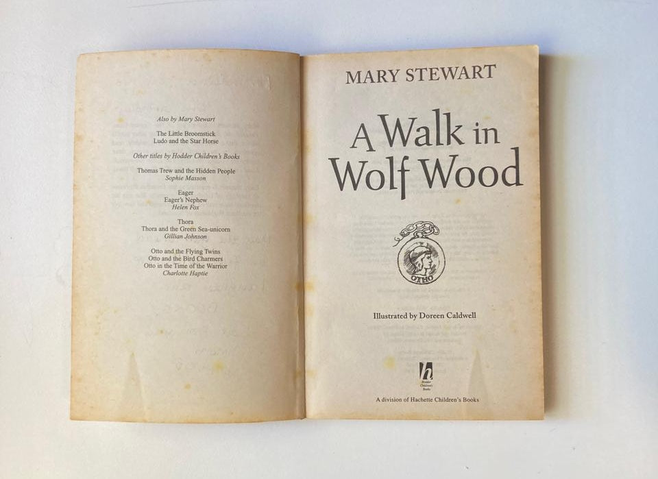 A walk in wolf wood - Mary Stewart