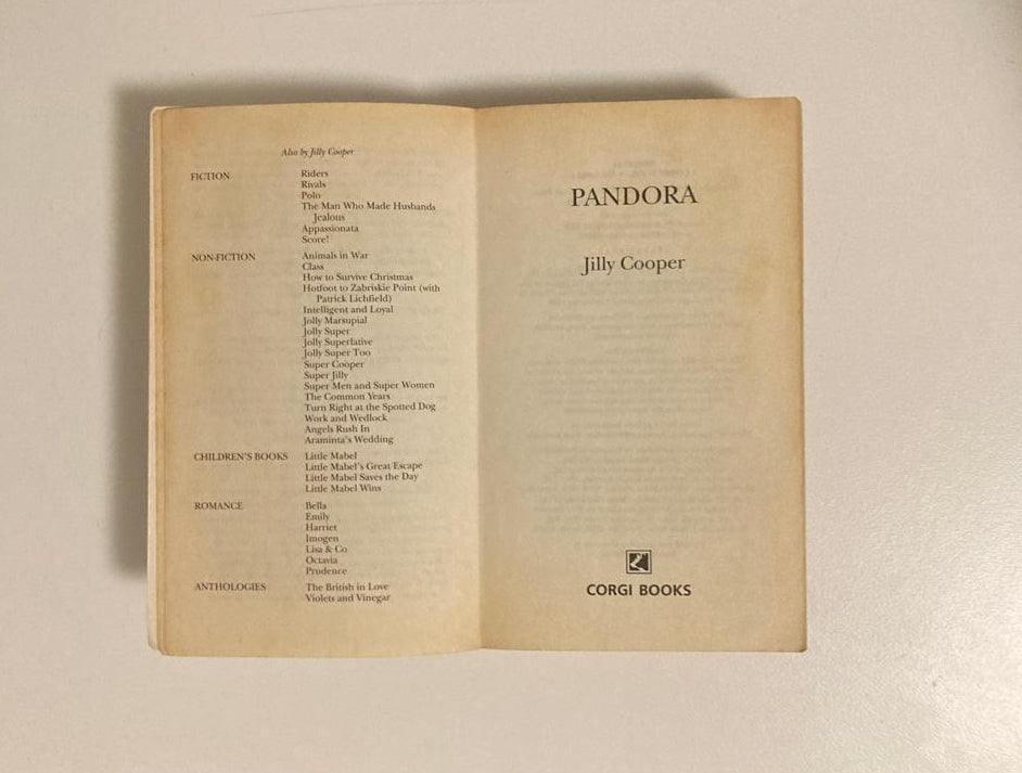 Pandora - Jilly Cooper (Rutshire Chronicles #7)