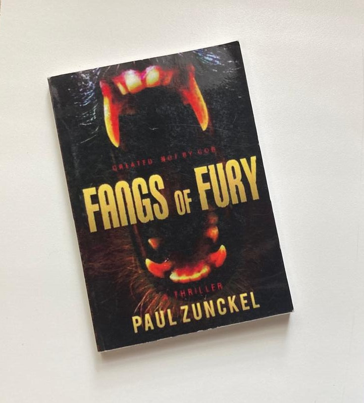 Fangs of fury - Paul Zunckel