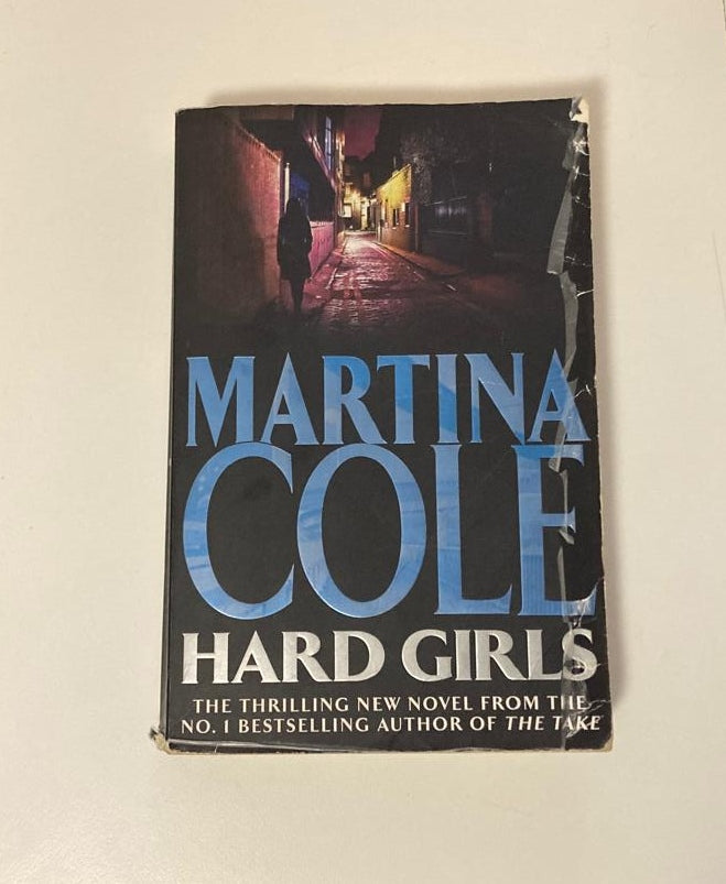 Hard girls - Martina Cole (DI Kate Burrows #3)