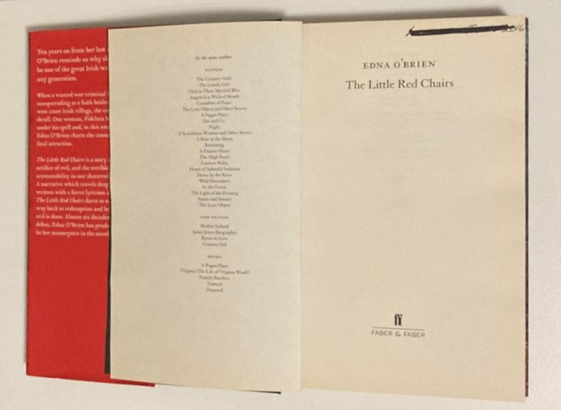 The little red chairs - Edna O'Brien