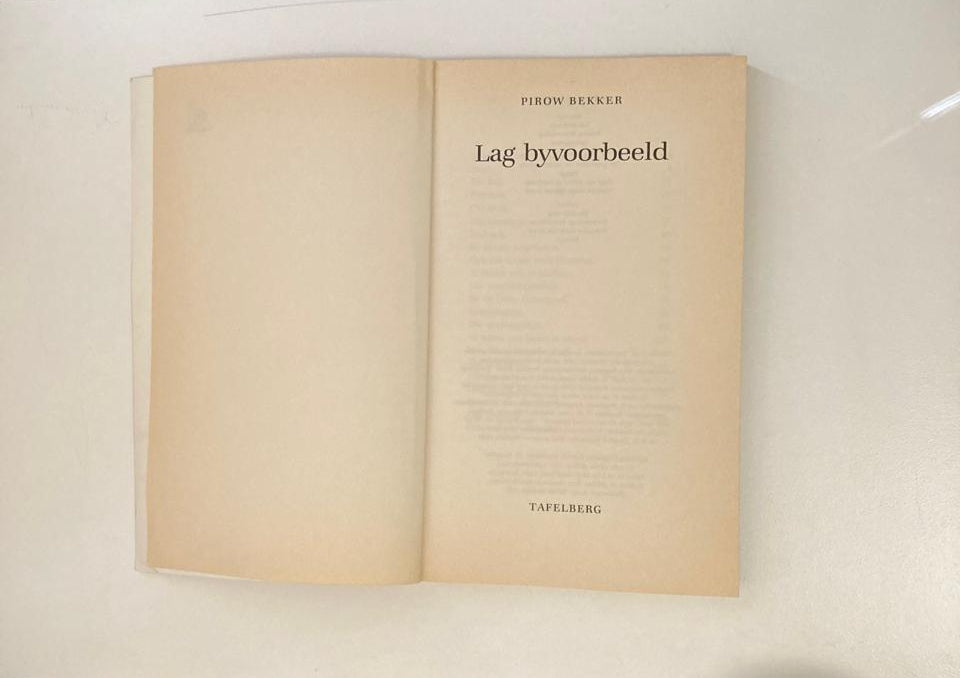 Lag byvoorbeeld - Pirow Bekker (First edition)