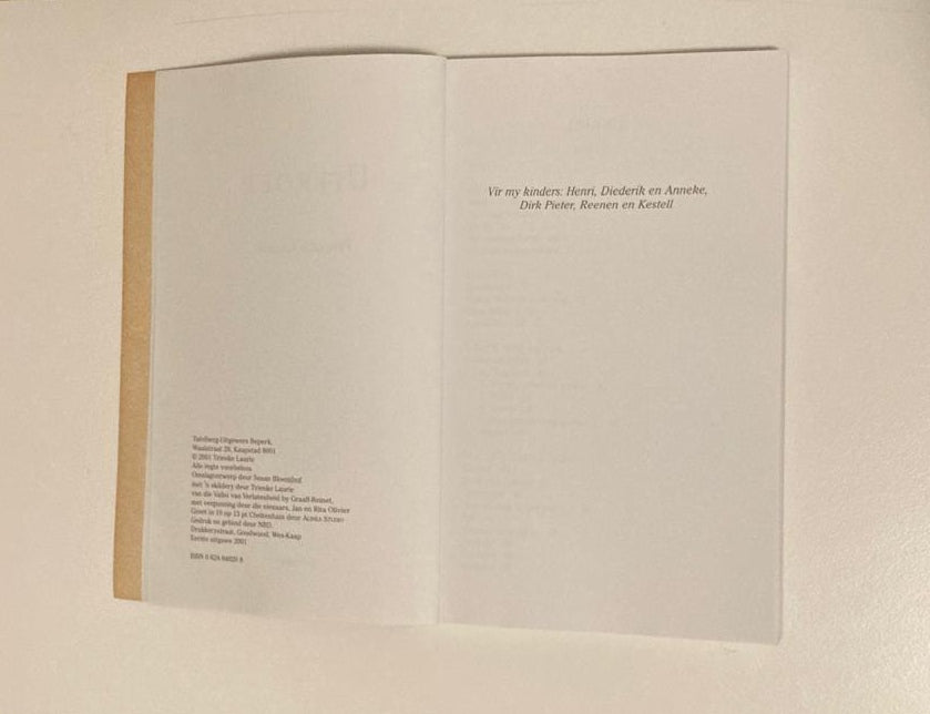 Uitroep - Trienke Laurie (First edition)
