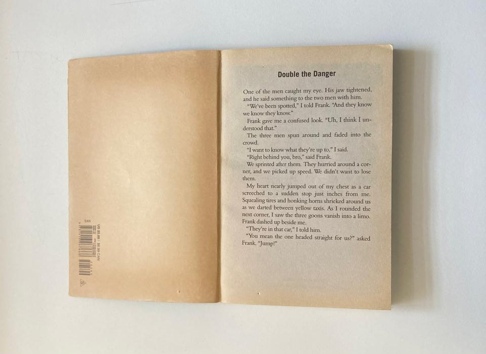 Double deception - Franklin W. Dixon (Hardy Boys: Undercover Brothers #27)