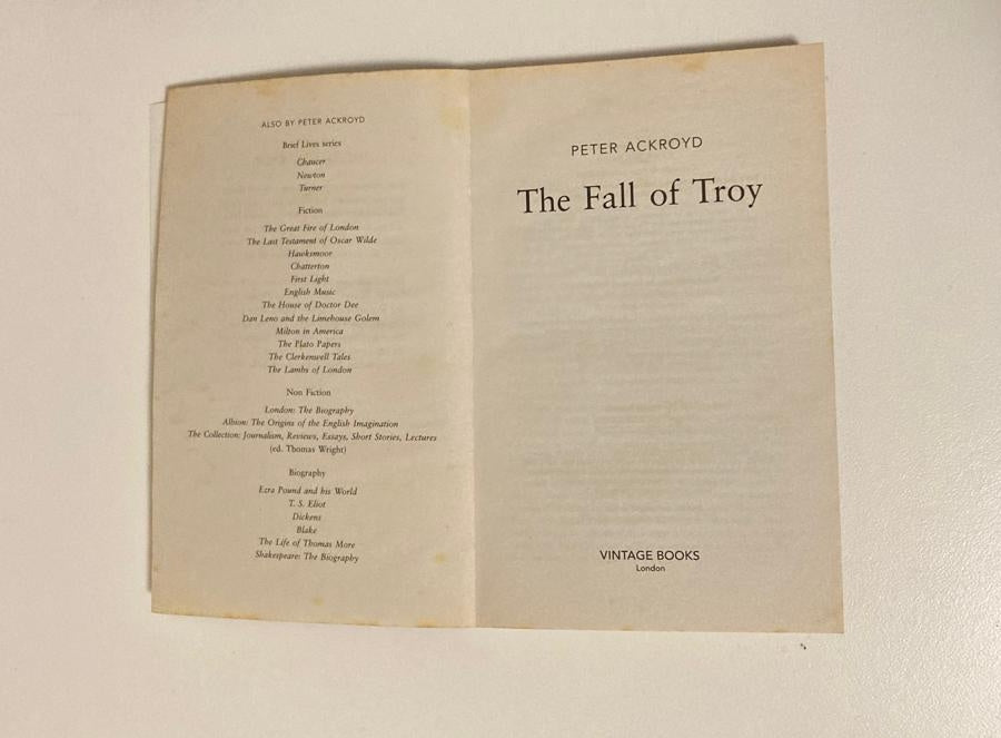 The fall of Troy - Peter Ackroyd