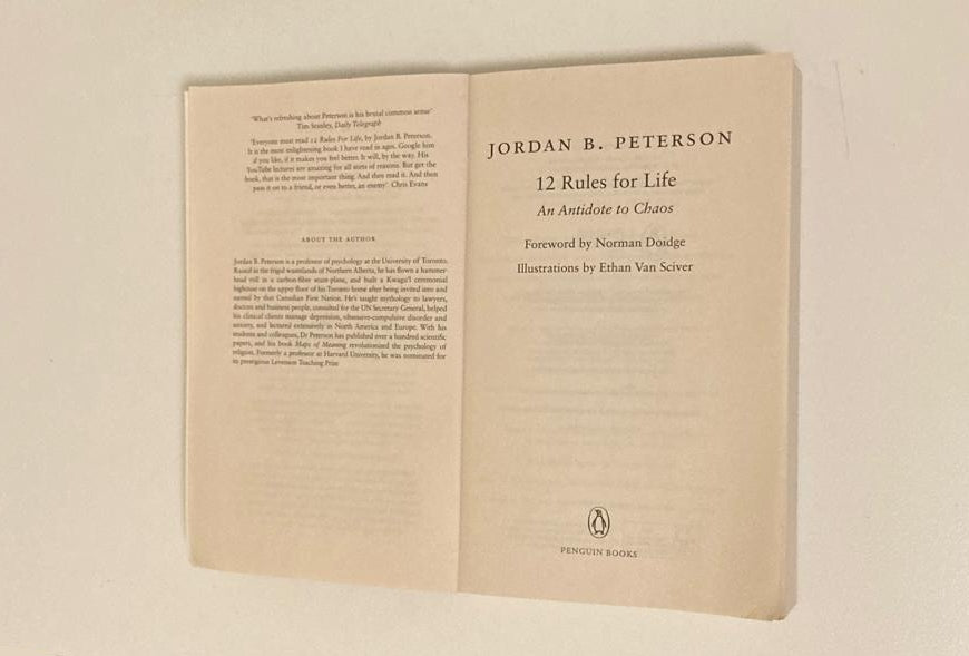12 rules for life: An antidote to chaos - Jordan P. Peterson