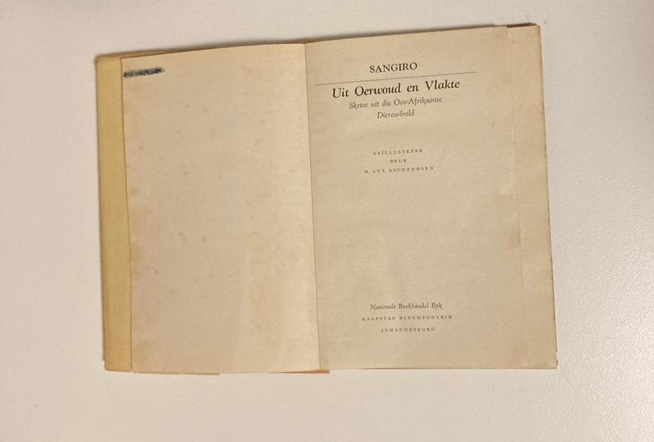 Uit oerwoud en vlakte - Sangiro