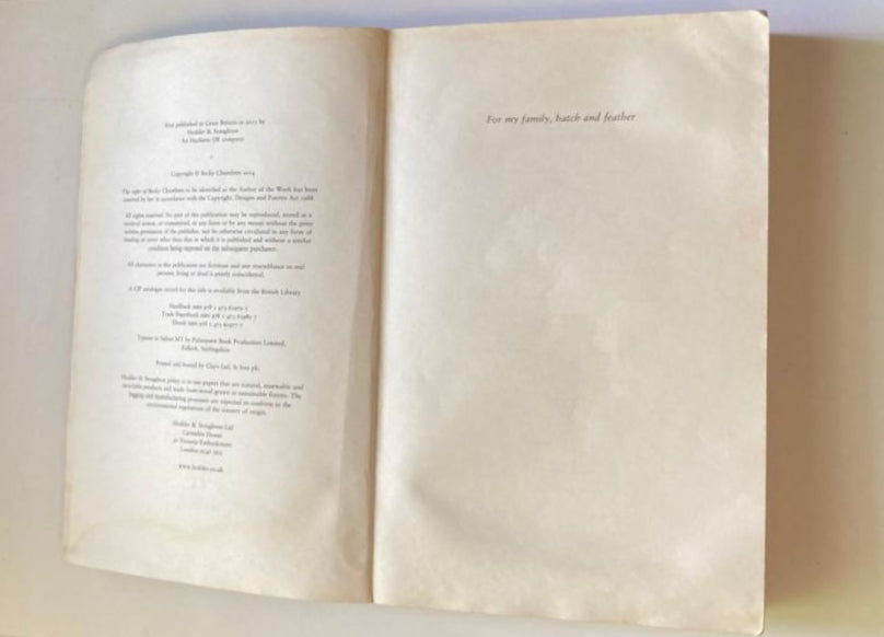 The long way to a small angry planet - Becky Chambers (Wayfarers #1)