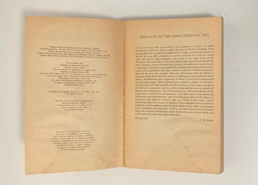 Roget's Thesaurus of English words and phrases - Revised, updated and abridged by Susan M. Lloyd
