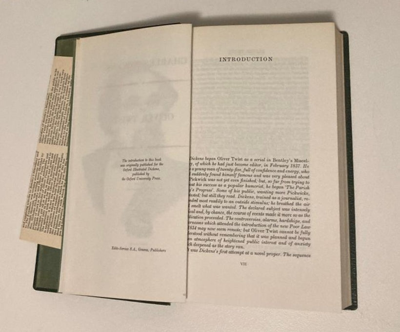 Oliver Twist - Charles Dickens (Centennial edition)