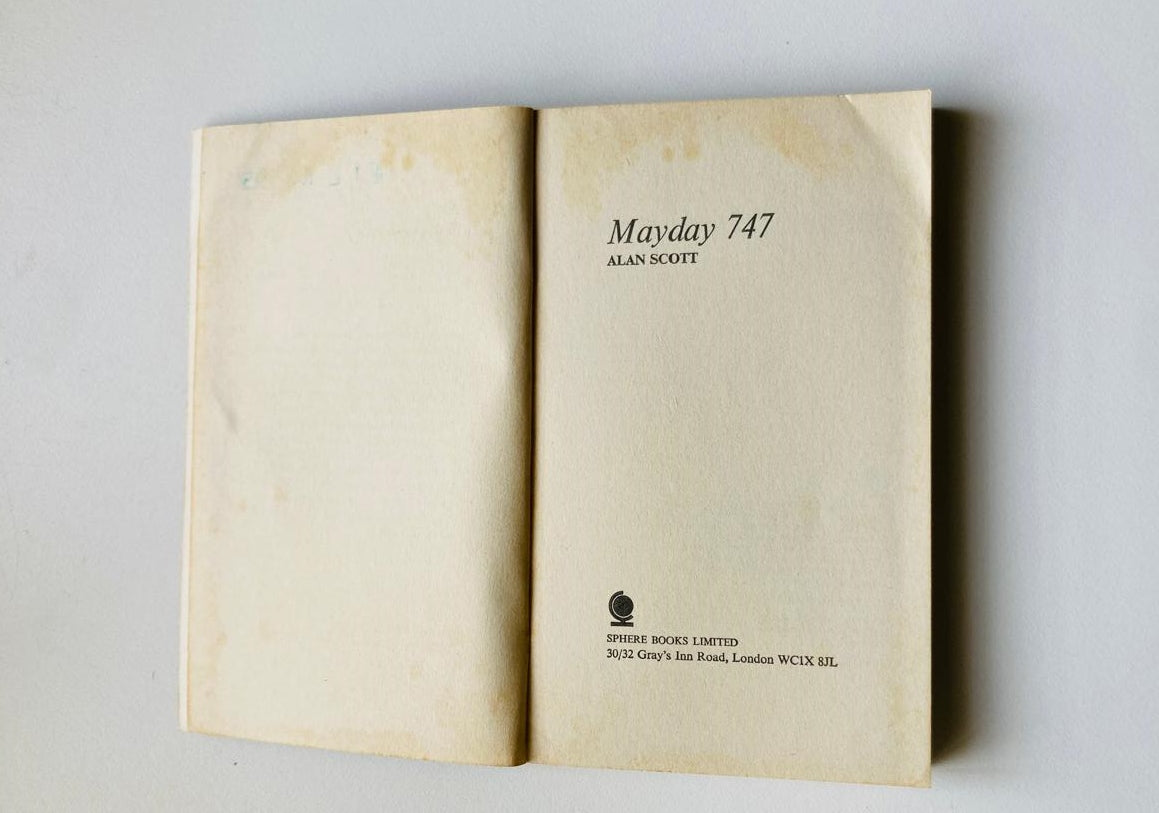 Mayday 747 - Alan Scott