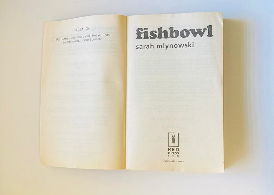 Fishbowl - Sarah Mlynowski