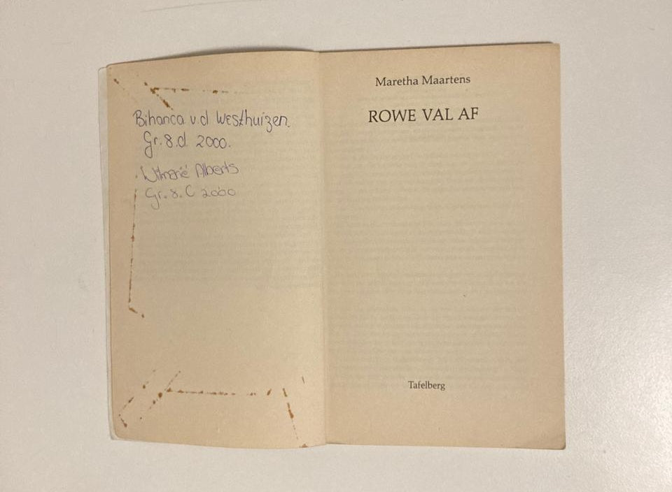 Rowe val af - Maretha Maartens