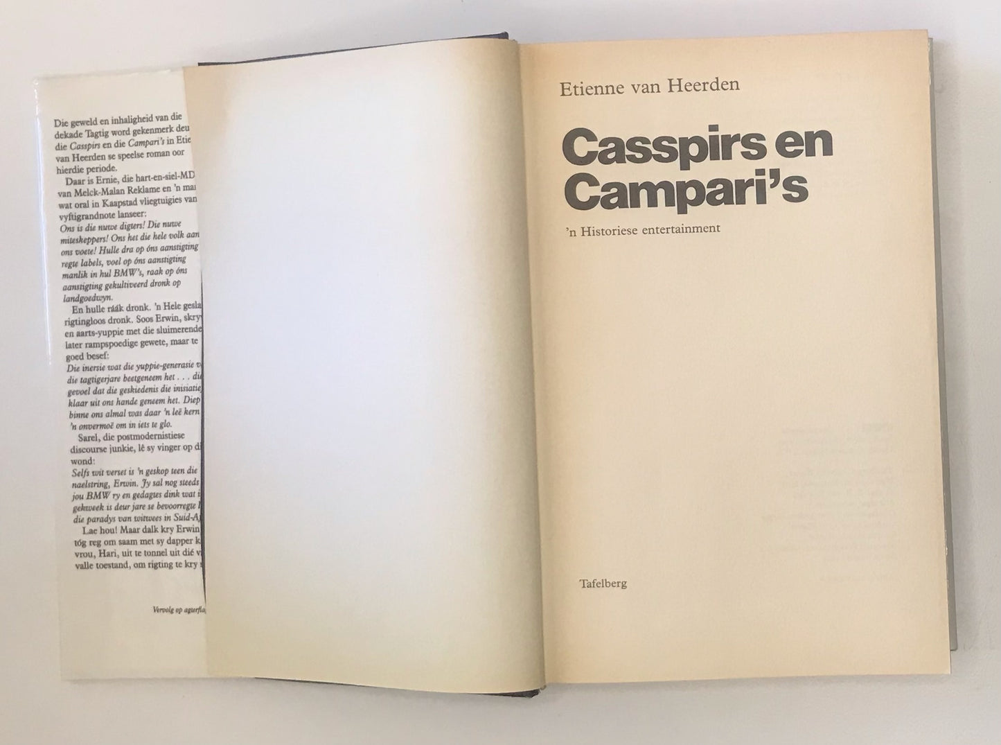 Casspirs en Campari's: ’n Historiese entertainment - Etienne van Heerden
