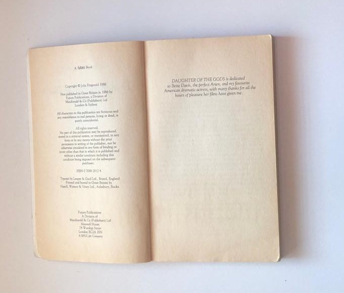 Daughter of the Gods: A love affair written in the stars - Julia Fitzgerald (First edition)