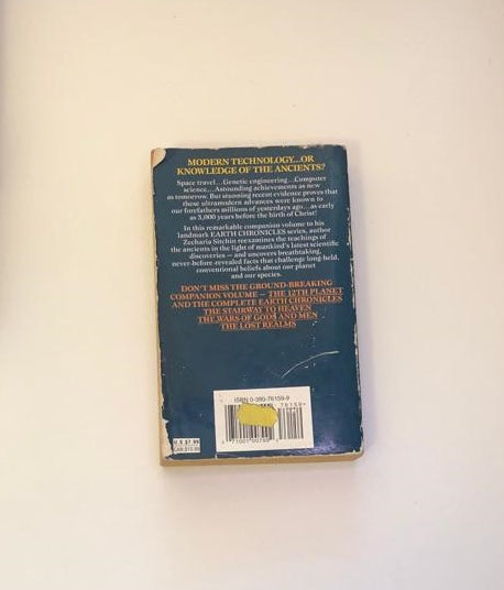 Genesis revisited: Is modern science catching up with ancient knowledge? - Zecharia Sitchin (First edition)