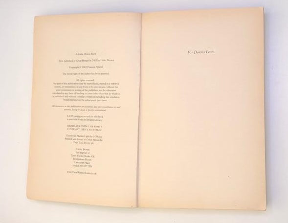 Seeking sanctuary - Frances Fyfield (First edition)