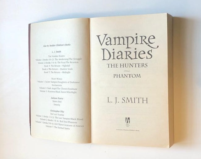 The hunters: Phantom (The Vampire Diaries) - L.J. Smith