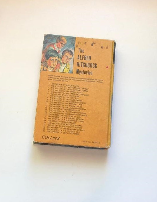 Alfred Hitchcock and the three investigators in the mystery of the vanishing treasure (The Alfred Hitchcock Mysteries #5) - Robert Arthur