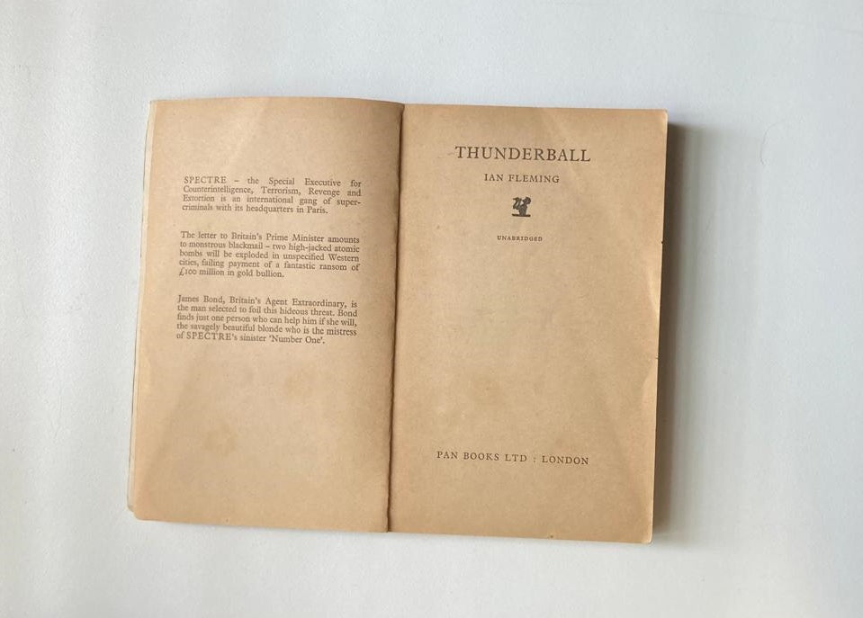 James Bond: Thunderball - Ian Fleming (James Bond #9)