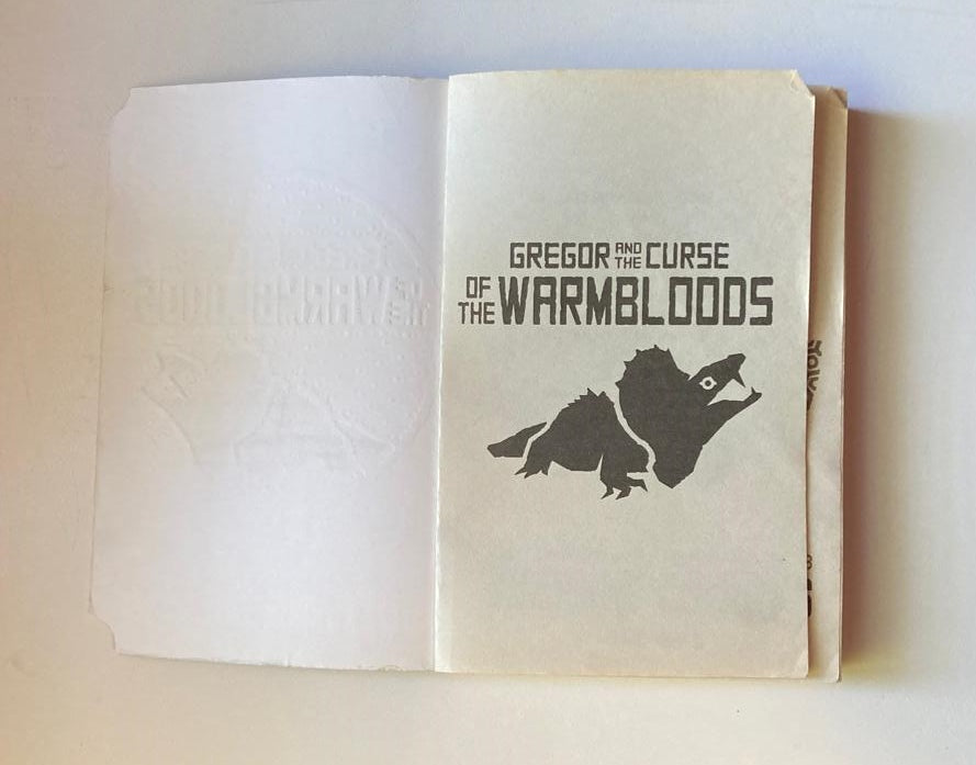 Gregor and the curse of the warmbloods - Suzanne Collins (The Underland Chronicles #3)