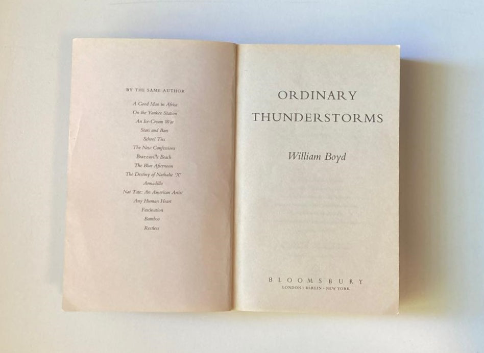 Ordinary thunderstorms - William Boyd