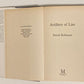 Artillery of lies - Derek Robinson (First edition)