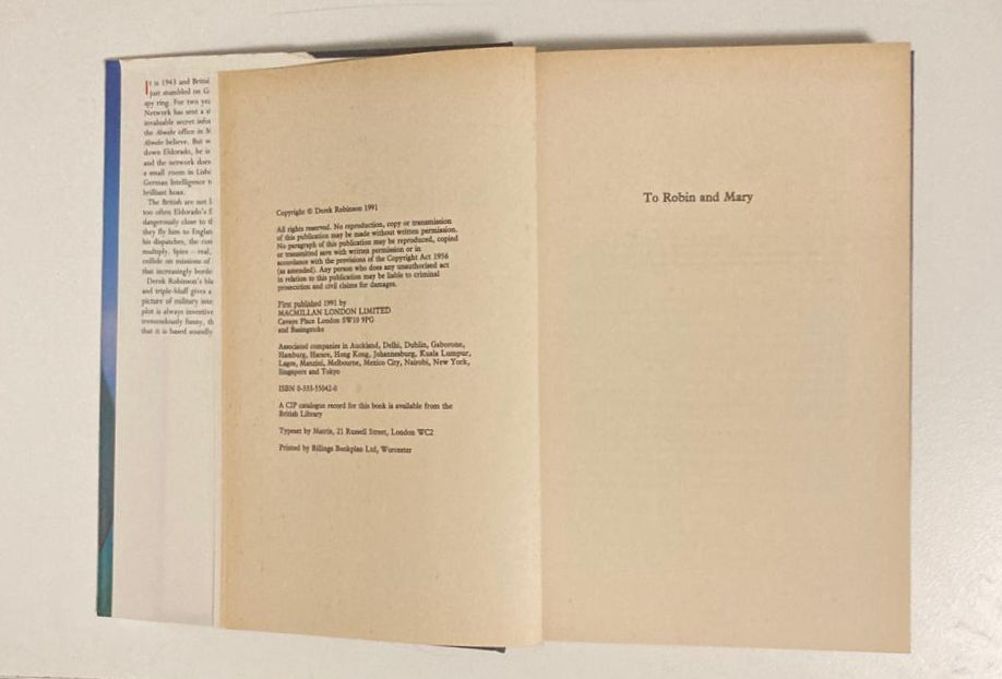 Artillery of lies - Derek Robinson (First edition)