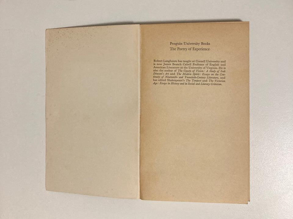 The poetry of experience: The dramatic monologue in modern literary tradition - Robert Langbaum
