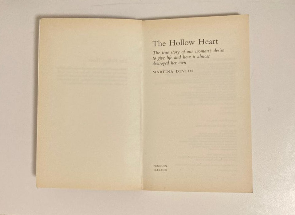 The hollow heart - Martina Devlin