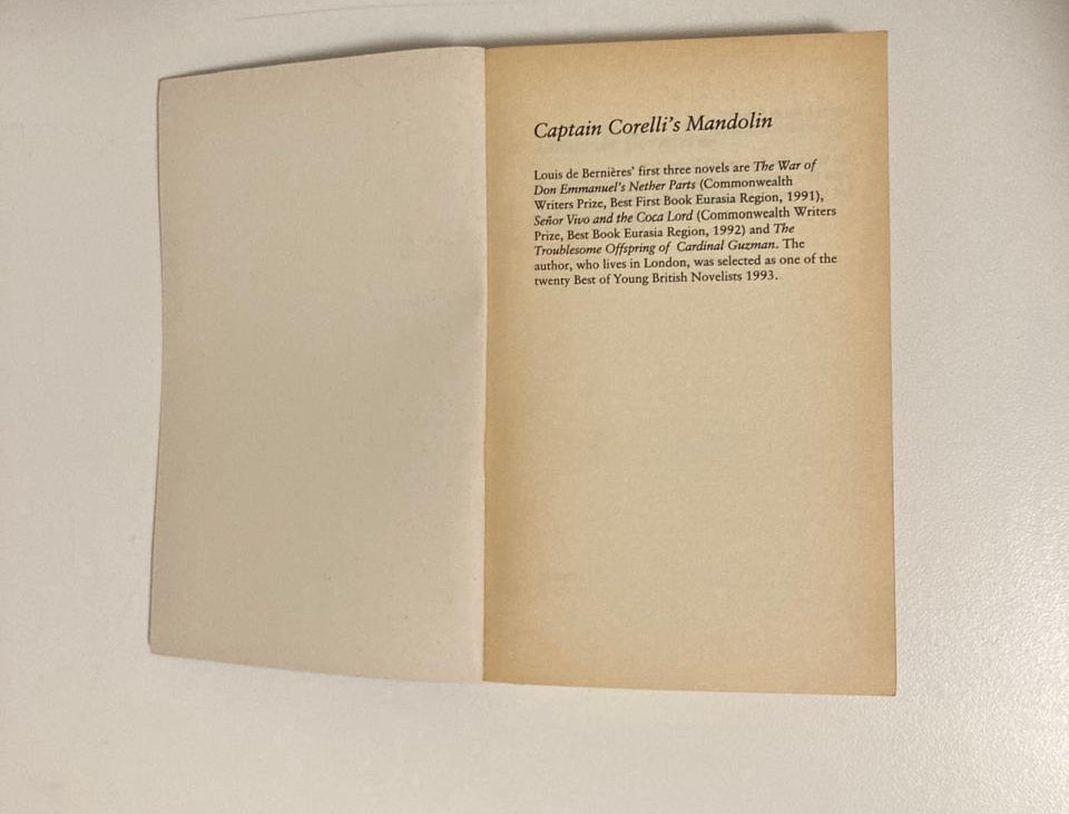 Captain Corelli's mandolin - Louis de Bernières