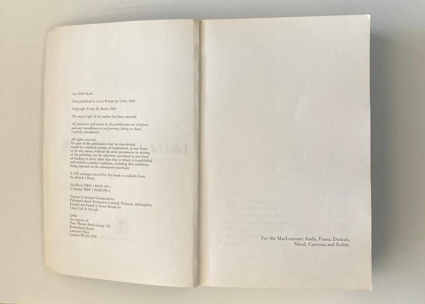 The algebraist - Iain M. Banks (First edition)