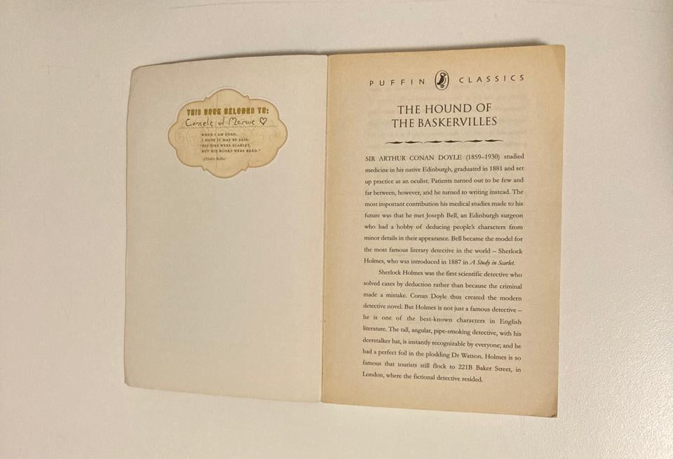 The hound of the Baskervilles - Sir Arthur Conan Doyle (Sherlock Holmes #5)