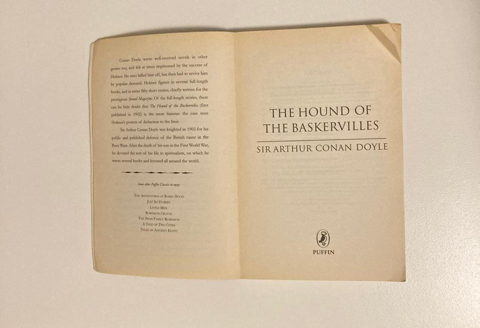 The hound of the Baskervilles - Sir Arthur Conan Doyle (Sherlock Holmes #5)