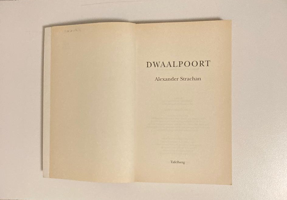 Dwaalpoort - Alexander Strachan (First edition)