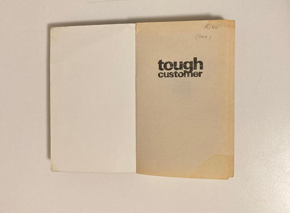Tough customer - Sandra Brown (Mitchell & Associates #2)