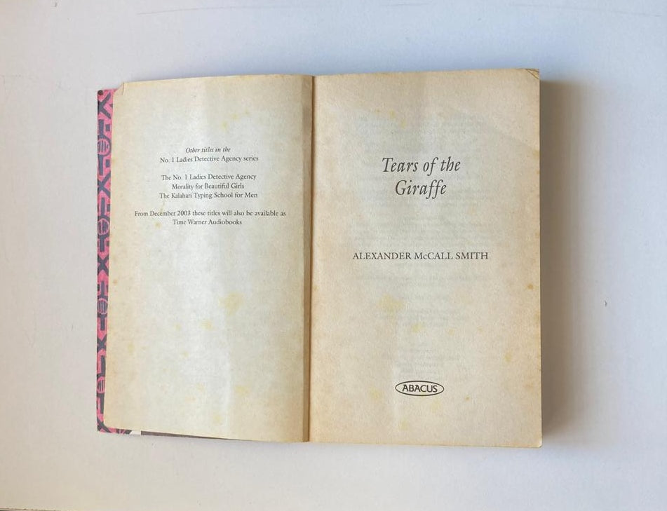 Tears of the giraffe - Alexander McCall Smith (No. 1 Ladies' Detective Agency #2)