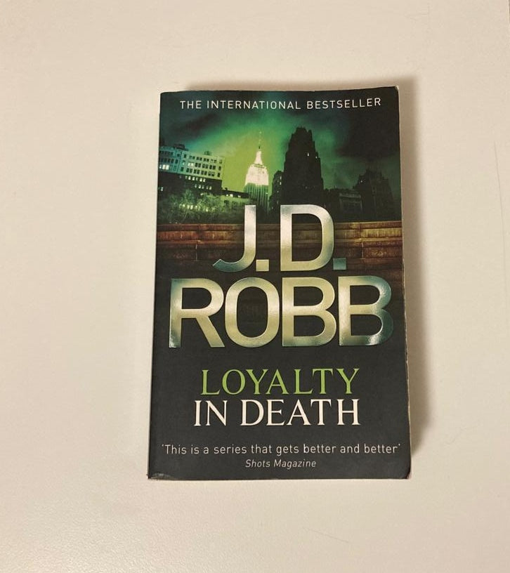 Loyalty in death - J.D. Robb (In Death #9)