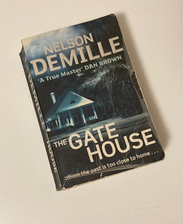 The gate house - Nelson DeMille (John Sutter #2)